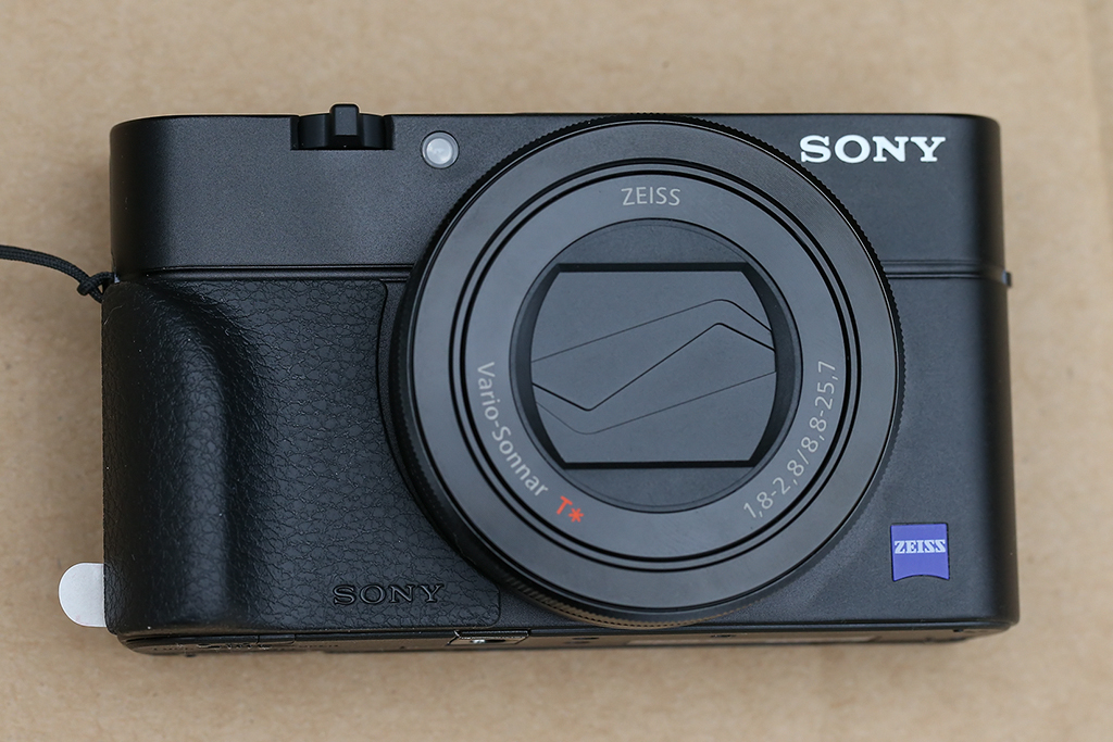 Sony%20RX100%20Mk3%20-%2003.jpg